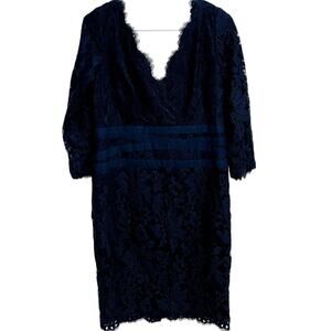 Tadashi Shoji Embroidered Lace V-Neck Dress Navy Size 12P Party Cocktail